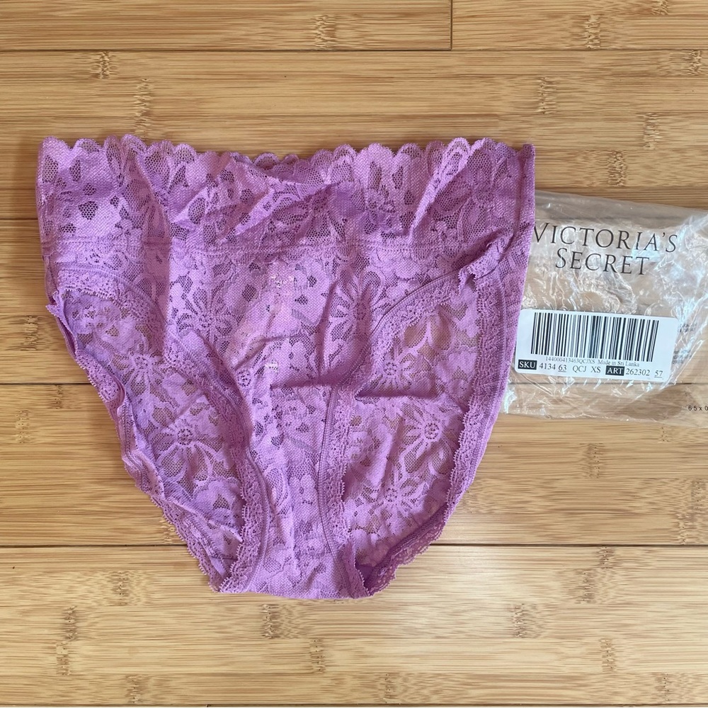 New Victoria’s Secret Lace Brief Panty